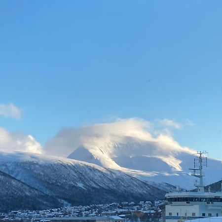 Edel City Apartment Tromso Bagian luar foto