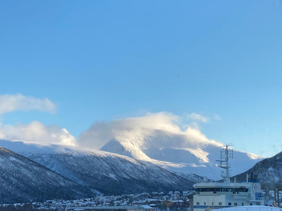 Edel City Apartment Tromso Bagian luar foto